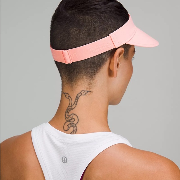 Lululemon Women's Fast Paced Running Visor Dew Pink Tennis Run Fitness NWT Cute - Picture 9 of 9